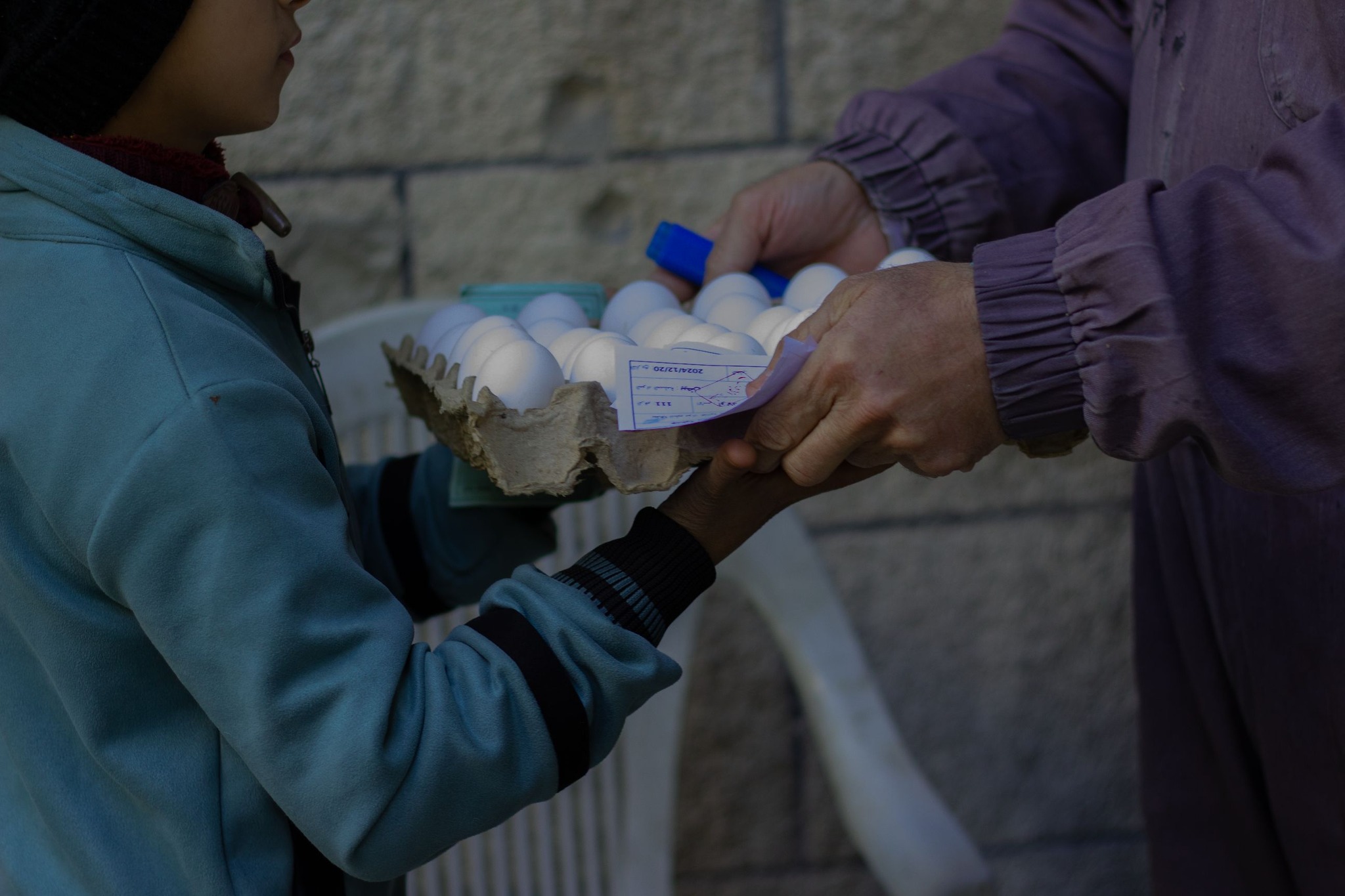 ✨💚لانتهاء من توزيع المساعدات المالية والعينية لشهر 12 للمدرجين والأيتام في الجمعية